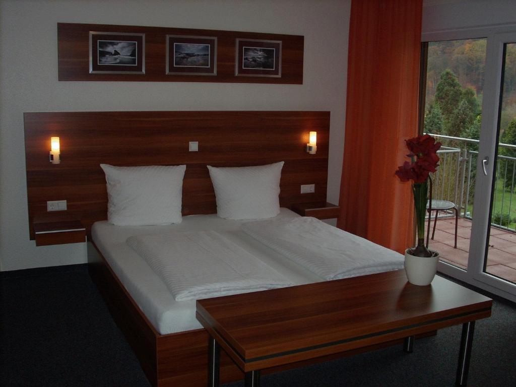 Hotel zum Neckartal Heidelberg Exterior foto